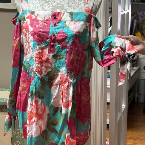 Floral Print Top - Picture 1 of 1